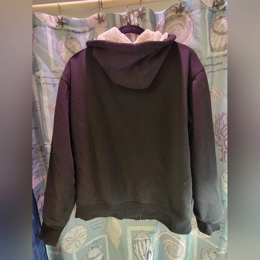 Moose Creek Black Hoodie with Cream Lining - Picture 5 of 8